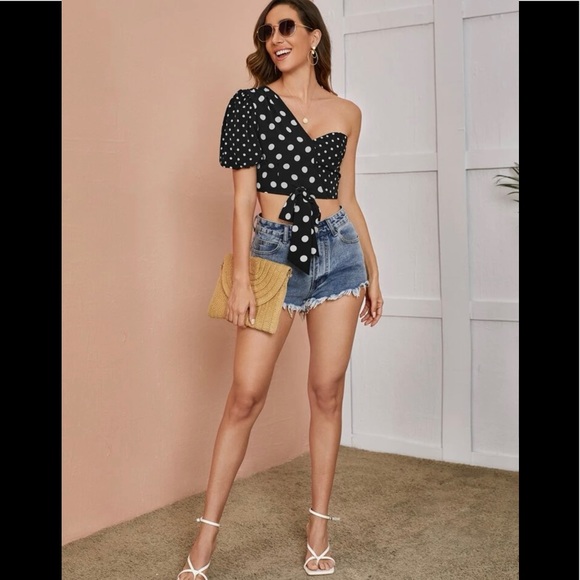 NWOT Polka Dot One Shoulder Crop Top - Picture 4 of 10